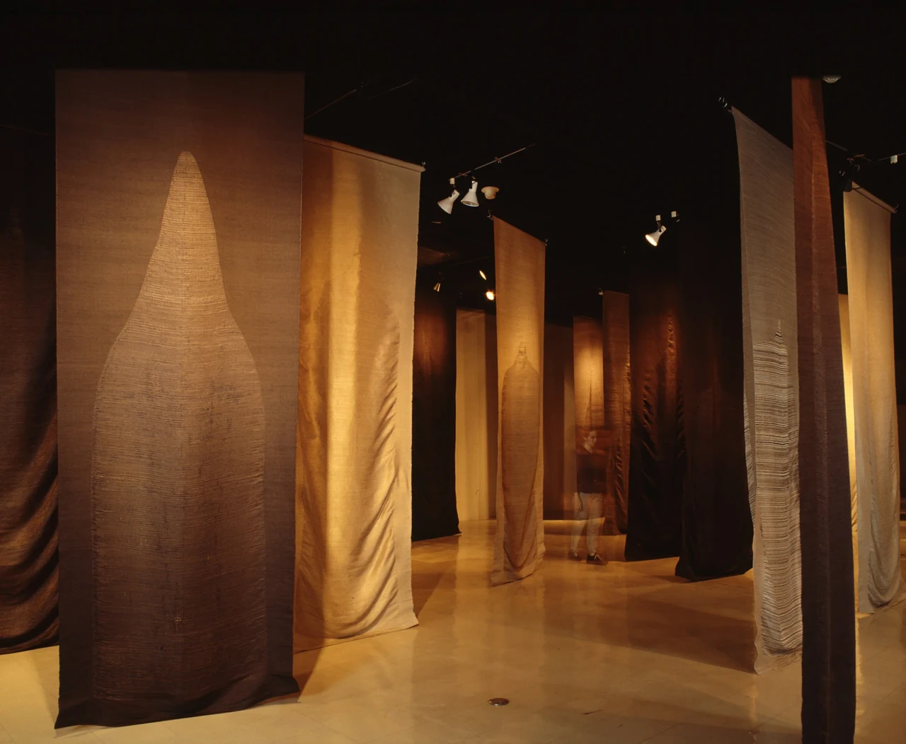 Pinaree Sanpitak, Breast Stupas, 2000–2001 Unthreaded silk from Jim Thompson, 500 × 122 cm Courtesy of the artist