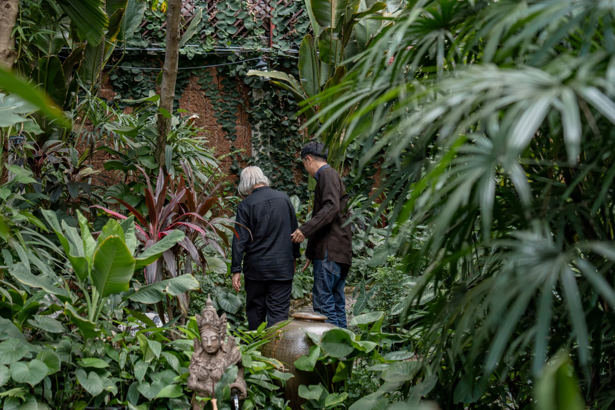 Installation view of Living in an Elastic Time, 2026, at the The Jim Thompson House Museum. Photo credit: Marisa Srijanpleang.