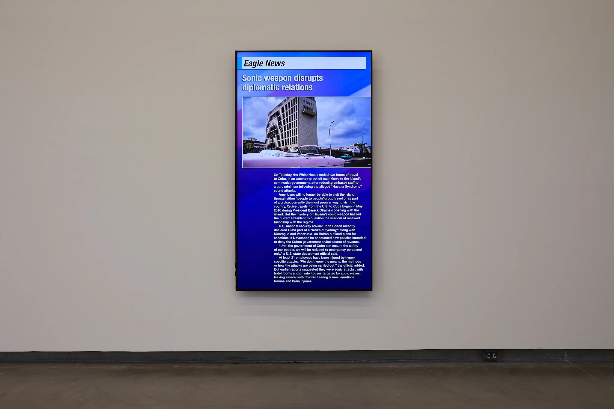 Sung Tieu, Sonic weapon disrupts diplomatic relations, 2020. 2 image looped digital file, 2 image looped digital file,  01’30” (each). Photo: Thakueng Withusuwan. Courtesy of the Jim Thompson Art Center and the James H.W. Thompson Foundation © Jim Thompson Art Center