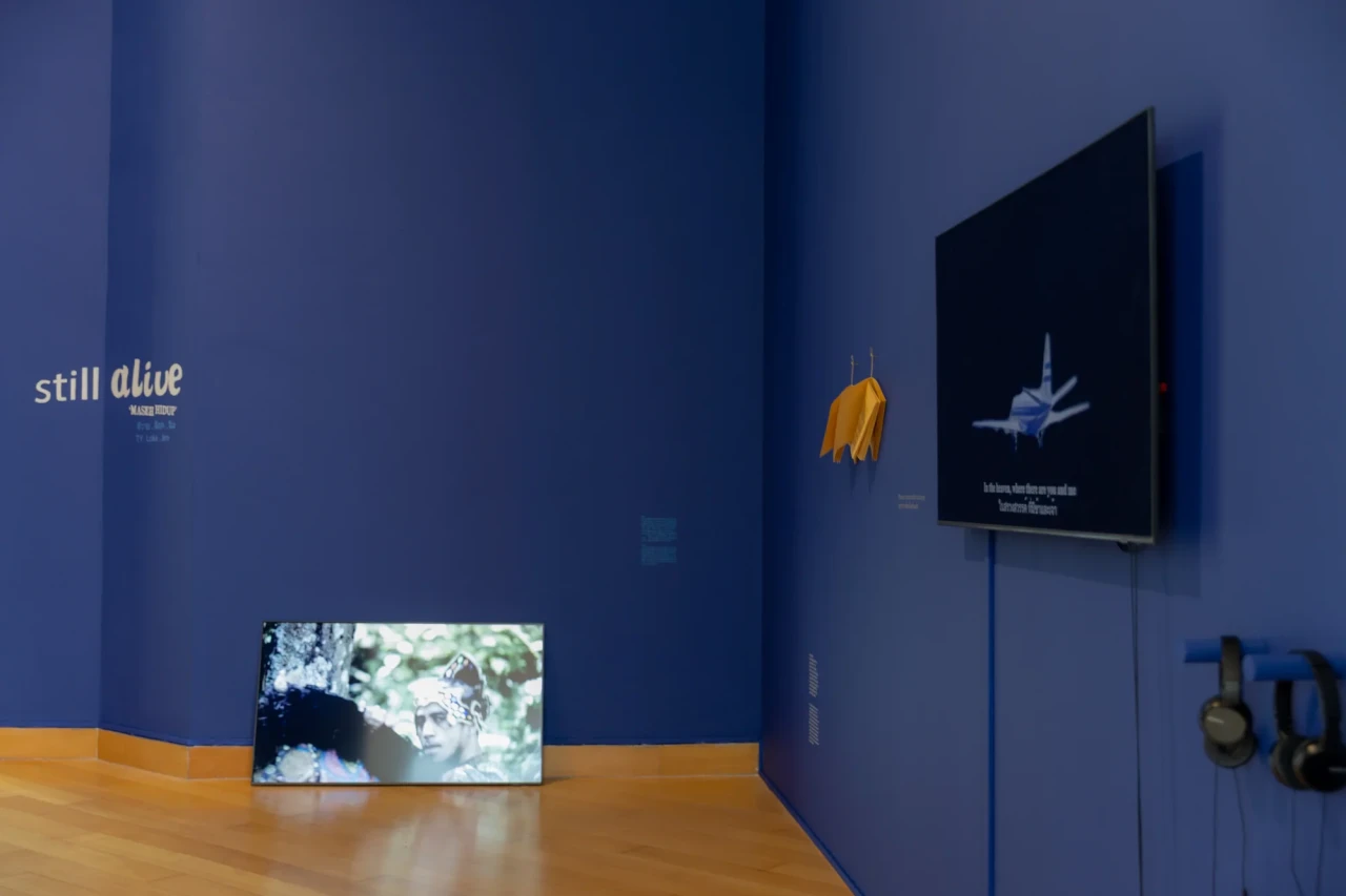 Au Sow Yee (Malaysia/Taiwan), Prelude: Song of Departure, 2019, Kris Project II Prelude: To the Party, 2016, Kris Project II: If the Party Goes On, 2016, Castle, Valley, Anonymous Island and Their Return to the Moon, 2017. Installation view at Bangkok Art and Culture Centre.